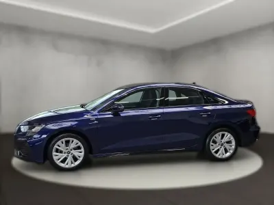 Gebraucht Audi A3 S-Line 116 PS (85 kW) 2025 Blau metallic
