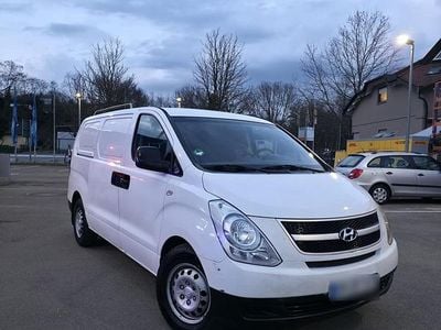 Usata Hyundai H-1 2008 Bianco Monovolume