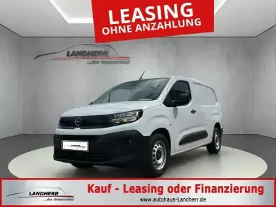 Gebraucht Opel Combo Edition 131 PS (96 kW) 2025 Weiß Van / Kleinbus