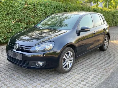 Gebraucht VW Golf VI 80 PS (58 kW) 2009 Schwarz Kleinwagen