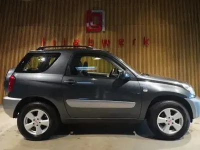 Gebraucht Toyota RAV4 125 PS (91 kW) 2005 Dark grey mica SUV