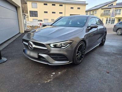 Grau Gebraucht 2021 Mercedes CLA200 Shooting Brake AMG line Kombi | 28.300 € (Etwas zu teuer)