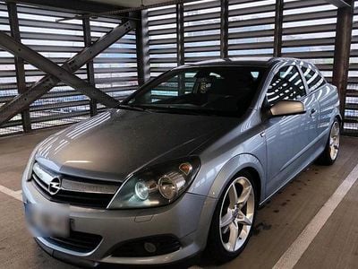 Gebraucht Opel Astra GTC 150 PS (110 kW) 2006 Grau Coupé