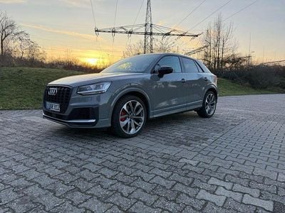 Grau Gebraucht 2020 Audi SQ2 Ambiente SUV | 30.300 € (Fairer Preis)