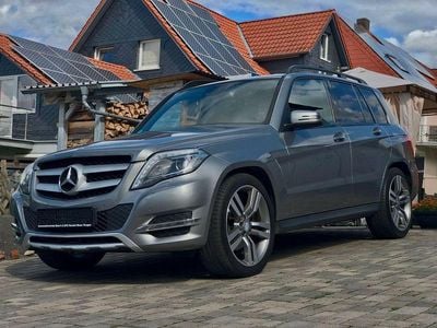 Grau Gebraucht 2013 Mercedes GLK220 SUV | 14.900 € (Fairer Preis)