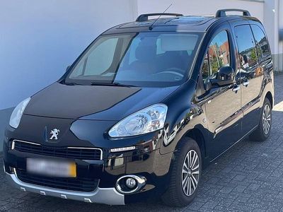 Occasion Peugeot Partner Tepee 98 PK (72 kW) 2012 Zwart MPV