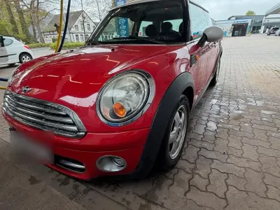 Gebraucht Mini Cooper D 110 PS (80 kW) 2008 Rot Kleinwagen