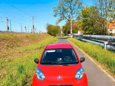 Gebraucht Citroën C1 68 PS (50 kW) 2011 Rot Kleinwagen