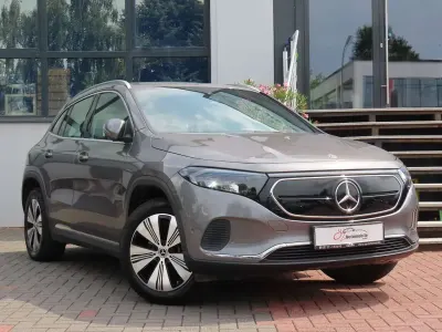 Gebraucht Mercedes EQA250 139 kW (190 PS) 2023 Grau SUV