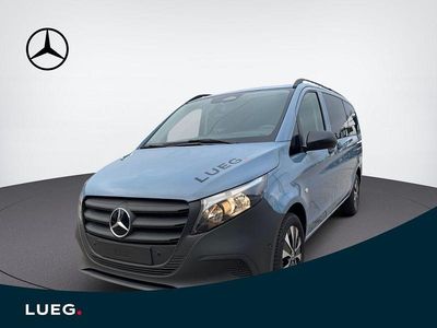 Vintageblau Gebraucht 2024 Mercedes Vito Van | 42.245 € (Teuer)