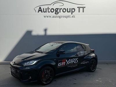 Schwarz Gebraucht 2025 Toyota Yaris | 44.990 € (Fairer Preis)