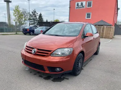 Usata VW Golf Goal 115 CV (84 kW) 2007 Arancione SUV