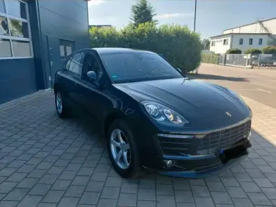 Gebraucht Porsche Macan 252 PS (185 kW) 2018 Schwarz SUV