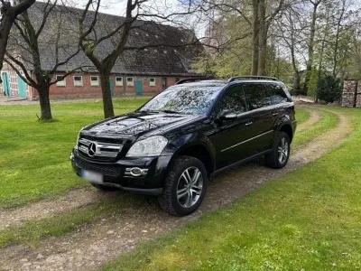 Używany Mercedes GL500 387 KM (284 kW) 2006 Czarny SUV