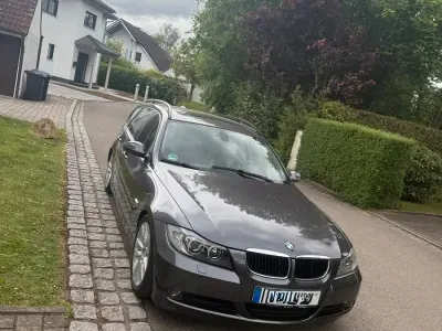 Gebraucht BMW 320 163 PS (119 kW) 2005 Grau Kombi