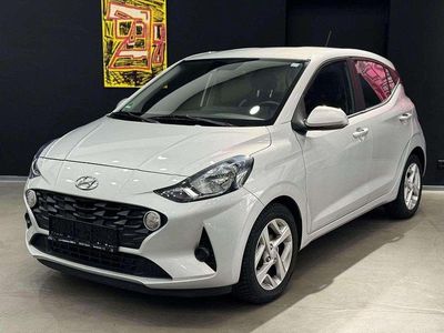 Silber Gebraucht 2022 Hyundai i10 Trend Kleinwagen | 11.889 € (Fairer Preis)