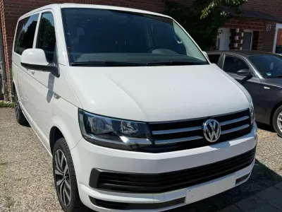 Gebraucht VW Multivan Comfortline 150 PS (110 kW) 2019 Weiß Van / Kleinbus