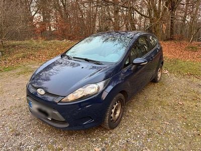 Blau Gebraucht 2009 Ford Fiesta Trend Limousine | 2.950 € (Guter Preis)