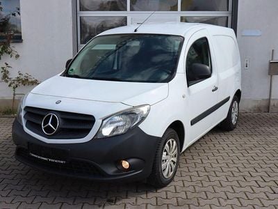 Gebraucht Mercedes Citan 109 90 PS (66 kW) 2018 Weiß Van / Kleinbus