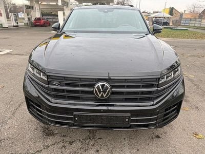 Schwarz Gebraucht 2024 VW Touareg SUV | 74.900 € (Guter Preis)