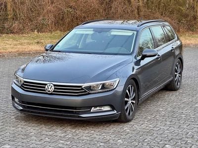 Usata VW Passat 150 CV (110 kW) 2016 Grigio Station wagon