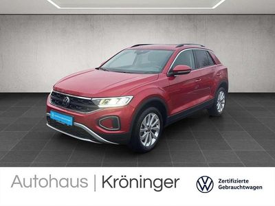 Gebraucht VW T-Roc Life 150 PS (110 kW) 2024 Kings red metallic SUV