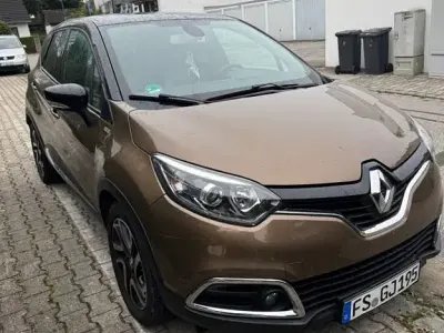 Używany Renault Captur Elysee 118 KM (86 kW) 2017 Brązowy SUV