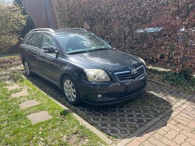 Gebraucht Toyota Avensis 129 PS (94 kW) 2008 Schwarz Kombi