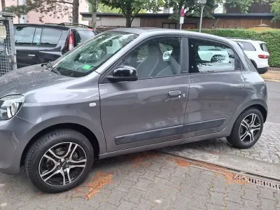 Gebraucht Renault Twingo LIMITED 69 PS (50 kW) 2019 Silber Kleinwagen