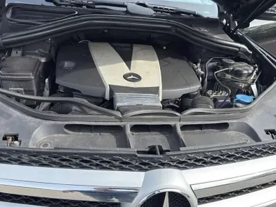 Gebraucht Mercedes GL350 265 PS (194 kW) 2024 SUV