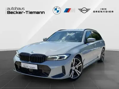 Gebraucht BMW 330 M Sport 286 PS (210 kW) 2023 Grau Kombi