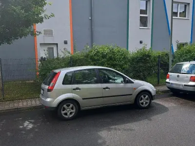 Brugt Ford Fiesta 2003 Grå Hatchback