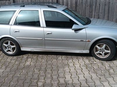 gebraucht Opel Vectra 2.0 16V Edition 2000 Edition 2000