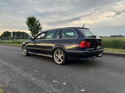 gebraucht BMW 528 i A Touring -