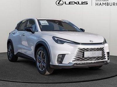 Neu Lexus LBX 136 PS (100 kW) 2026 Weiß SUV