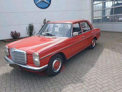 gebraucht Mercedes W115 STRICH 8 200D TÜV NEU TOLLER ZUSTAND NEULACK