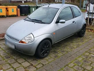 Gebraucht Ford Ka Viva 70 PS (51 kW) 2004 Silber Kleinwagen