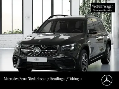 Gebraucht Mercedes GLB200 AMG 163 PS (119 kW) 2025 Grau SUV