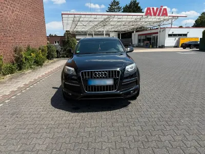 Gebraucht Audi Q7 Comfort 245 PS (180 kW) 2012 Schwarz SUV
