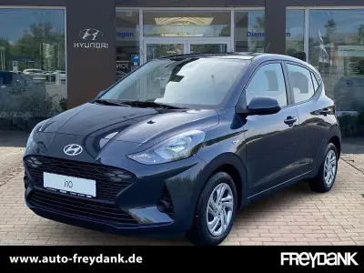 Gebraucht Hyundai i10 Select 63 PS (46 kW) 2025 Grau Kleinwagen