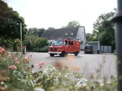 Gebraucht Mercedes T1 86 PS (63 kW) 1980 Rot Van