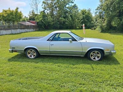 Second-hand Chevrolet El Camino 150 CP (110 kW) 1985 Roșu SUV