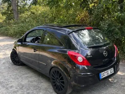Gebraucht Opel Corsa Sport 90 PS (66 kW) 2006 Schwarz Kleinwagen