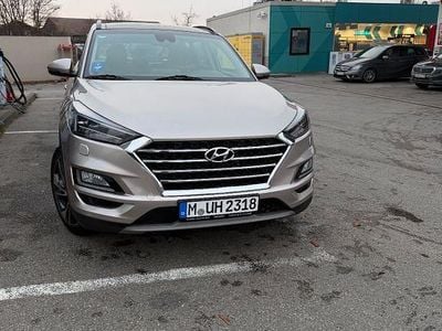 Beige Gebraucht 2020 Hyundai Tucson Premium SUV | 19.900 € (Guter Preis)