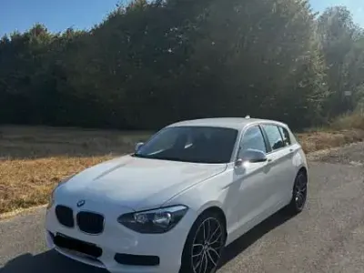 Gebraucht BMW 114 102 PS (75 kW) 2014 Weiß Kleinwagen