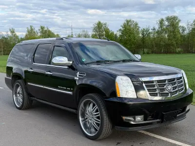 Usata Cadillac Escalade 409 CV (300 kW) 2012 Nero SUV