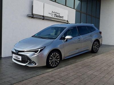 Gebraucht Toyota Corolla Team 140 PS (102 kW) 2024 Silber Kombi