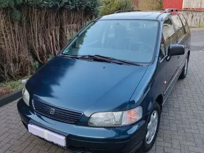 Second-hand Honda Shuttle ES 150 CP (110 kW) 1996 Verde Monovolum