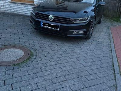 Gebraucht VW Passat Comfortline 120 PS (88 kW) 2015 Schwarz Kombi