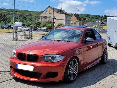 Gebraucht BMW 135 Performance 326 PS (239 kW) 2010 Rot Kleinwagen